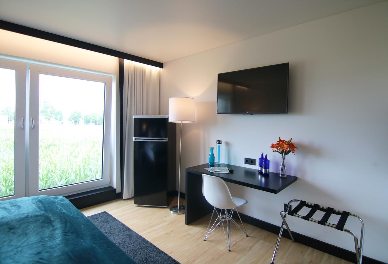 Lh By Wmm Hotel *