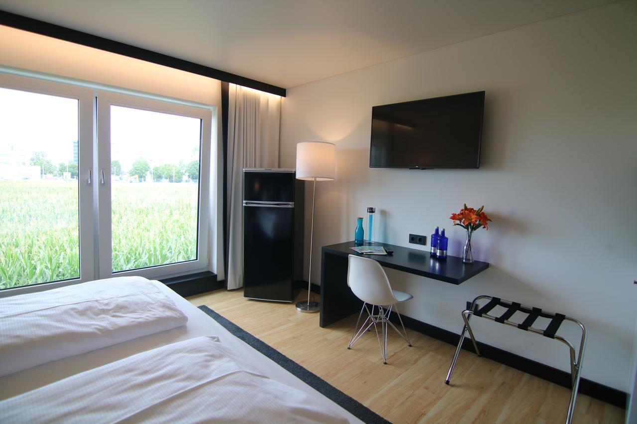 Hotel Lh By Wmm *